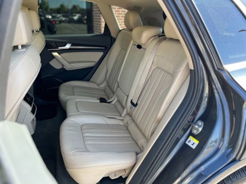 Used 2019 Audi Q5 2.0T Premium Plus image 25
