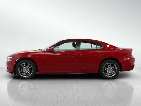 Used 2015 Dodge Charger SE image 2