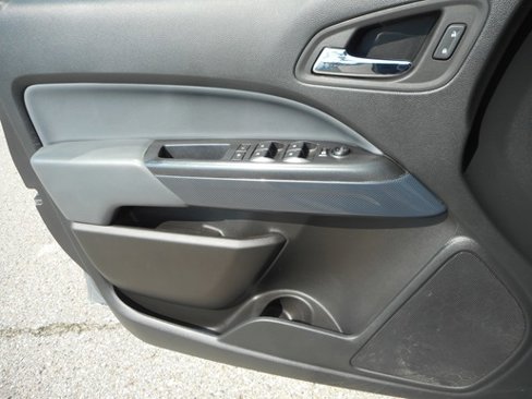 Used 2022 Chevrolet Colorado Z71 image 10