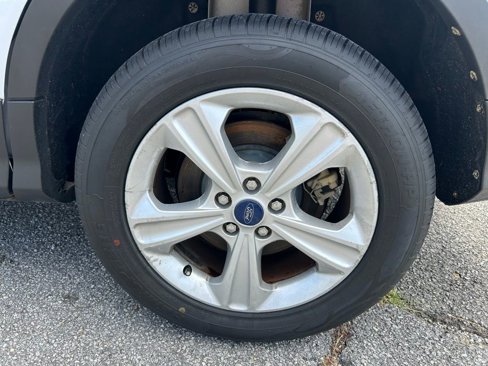 Used 2017 Ford Escape SE image 7