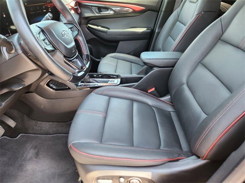 Used 2024 Chevrolet TrailBlazer RS image 9