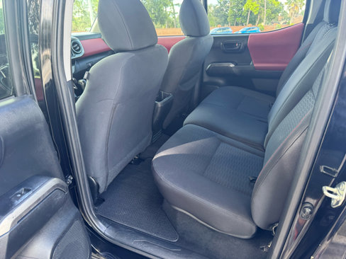 Used 2017 Toyota Tacoma SR5 image 46