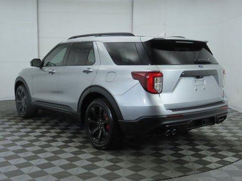 Used 2020 Ford Explorer ST w/ ST Street Pack image 7