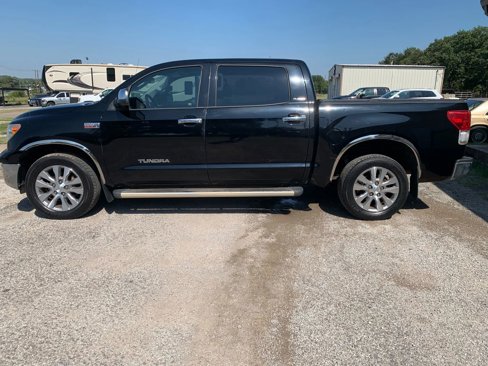 Used 2011 Toyota Tundra Limited image 2