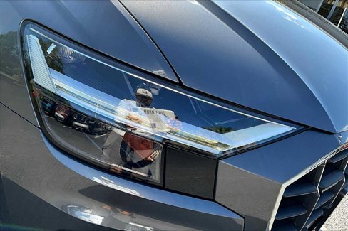 Used 2019 Audi Q8 Premium w/ Convenience Package image 27