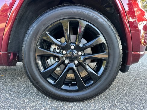 Used 2017 Jeep Grand Cherokee Altitude image 12