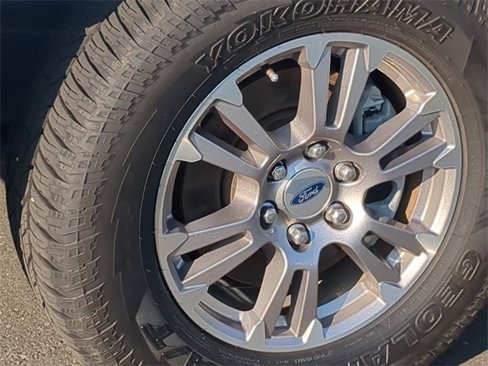 Used 2018 Ford F150 Lariat image 23