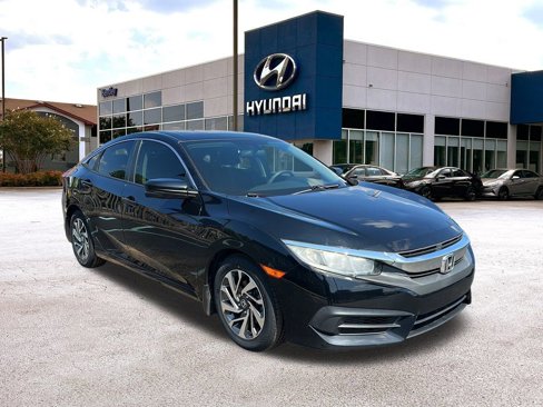 Used 2018 Honda Civic EX image 7