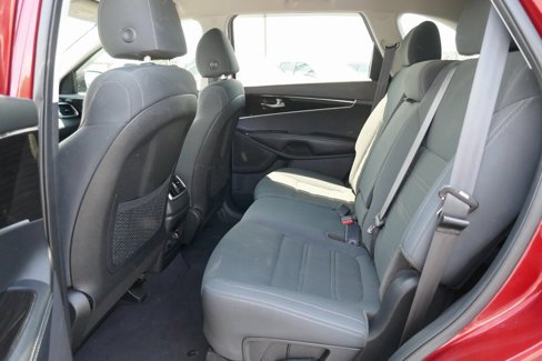 Used 2020 Kia Sorento LX w/ LX I4 Convenience Package image 17