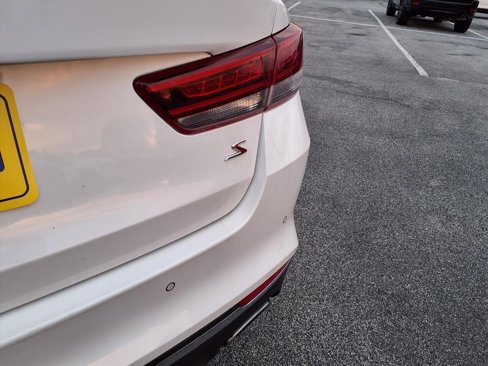 Used 2018 Kia Optima S image 5