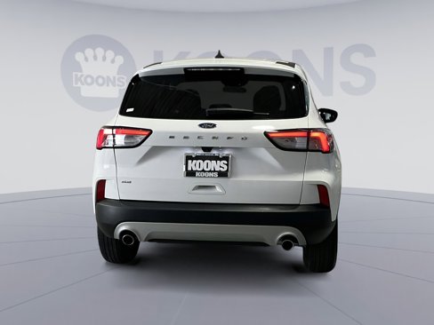 Used 2022 Ford Escape SE w/ Convenience Package image 15
