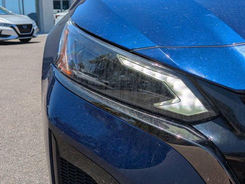 Used 2023 Nissan Altima 2.0 SR image 9