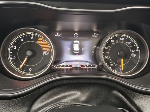 Used 2019 Jeep Cherokee Limited image 26