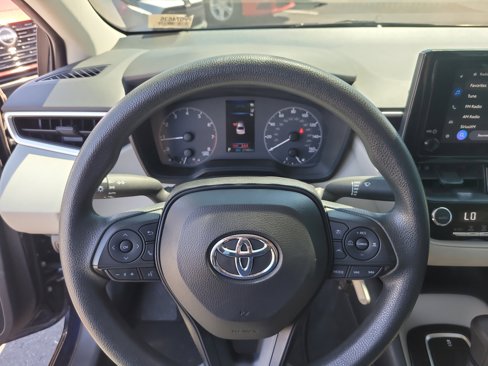 Used 2023 Toyota Corolla LE image 25