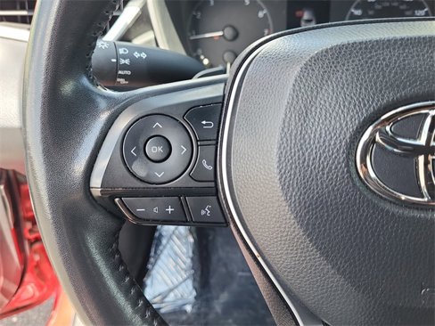 Used 2023 Toyota Corolla SE image 12
