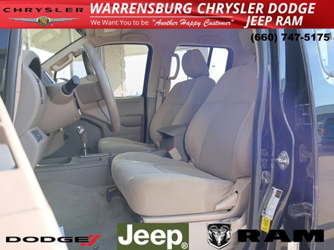Used 2017 Nissan Frontier SV image 15