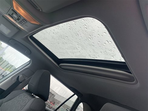 Used 2021 Toyota RAV4 XLE image 22
