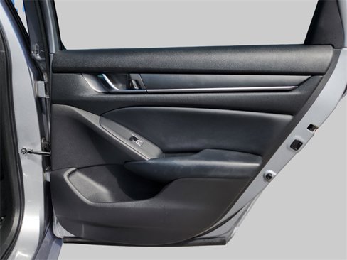 Used 2018 Honda Accord Sport image 47