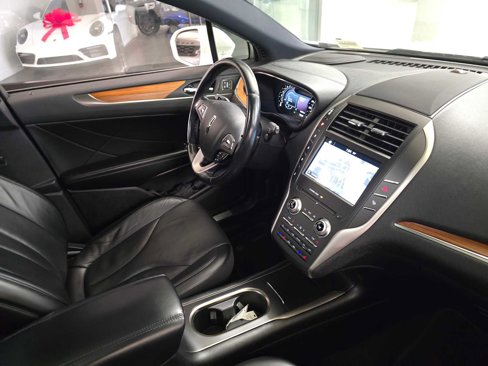 Used 2016 Lincoln MKC Reserve image 12