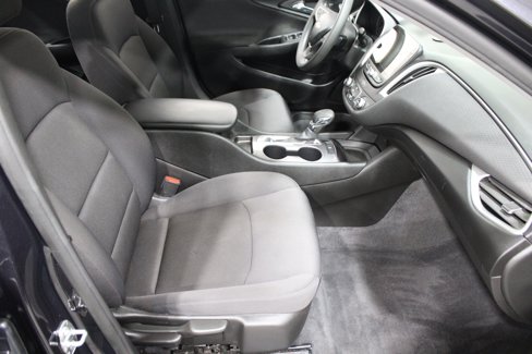Used 2022 Chevrolet Malibu LS image 25