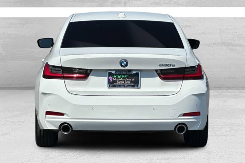 Used 2023 BMW 330e w/ Driving Assistance Package image 5