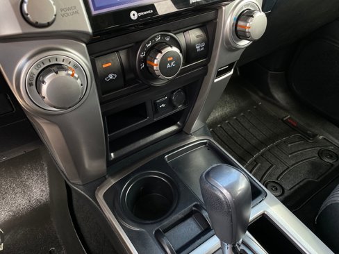 Used 2020 Toyota 4Runner SR5 image 20