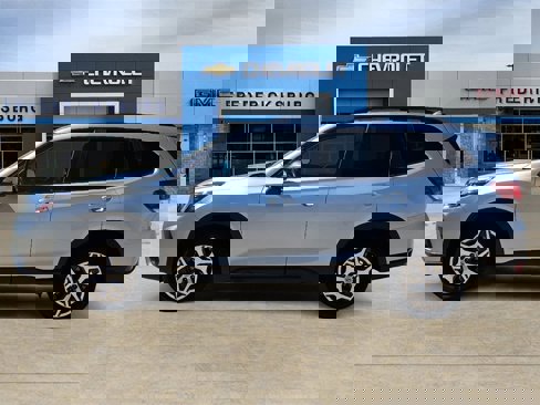 Used 2020 Subaru Forester Premium image 2