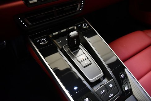 Certified 2024 Porsche 911 Turbo S image 31