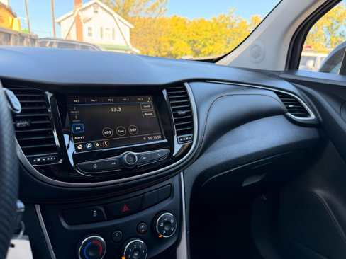 Used 2019 Chevrolet Trax LS w/ Tint and Cruise Package image 15