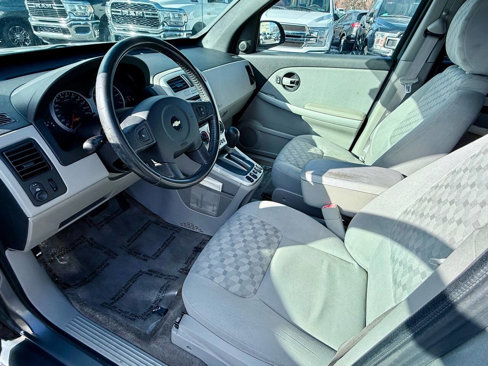Used 2005 Chevrolet Equinox LT w/ Preferred Equipment Group image 11