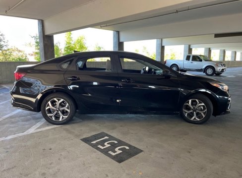 Used 2019 Kia Forte LXS image 3