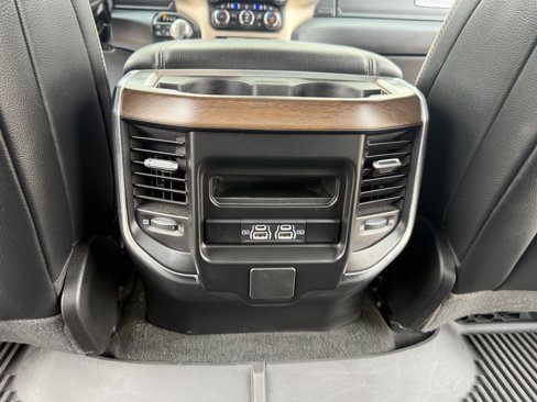 Used 2022 RAM 1500 Laramie image 36