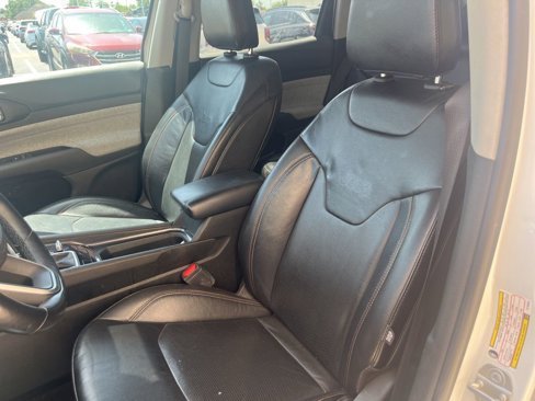Used 2022 Jeep Compass Latitude image 31