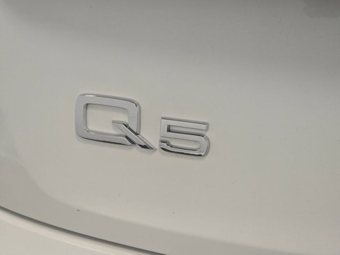 Used 2022 Audi Q5 2.0T Premium Plus w/ Premium Plus Package image 32