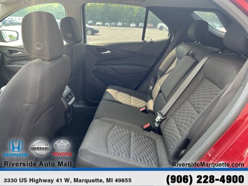 Used 2021 Chevrolet Equinox LT image 24