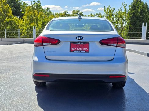 Used 2018 Kia Forte LX w/ LX Popular Package image 5
