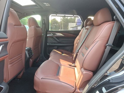 Used 2018 MAZDA CX-9 Signature image 10
