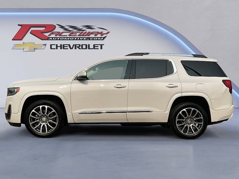 Used 2022 GMC Acadia Denali w/ Denali Ultimate Package image 2