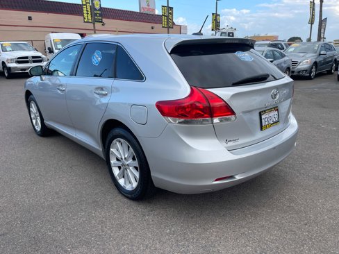 Used 2012 Toyota Venza XLE image 5