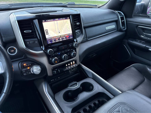 Used 2019 RAM 1500 Laramie w/ Sport Appearance Package image 16
