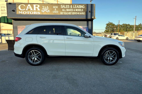 Used 2019 Mercedes-Benz GLC 300 4MATIC image 4