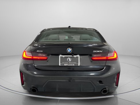 Used 2023 BMW 330i xDrive Sedan w/ M Sport Package image 7