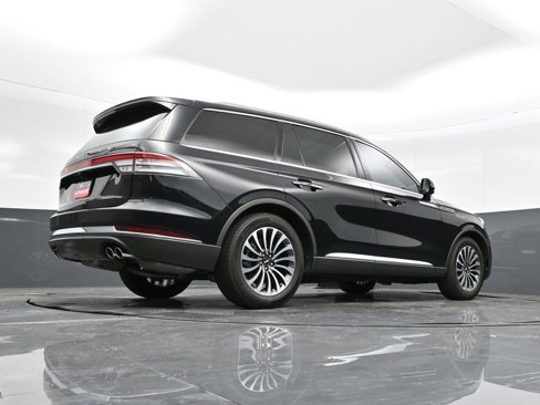Used 2023 Lincoln Aviator Reserve w/ Elements Package Plus image 37