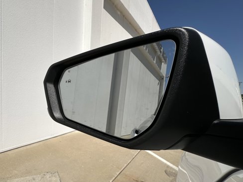 Used 2022 Chevrolet Equinox LT image 30