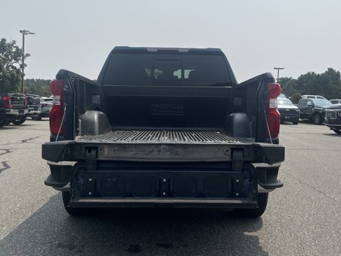 Used 2022 Chevrolet Silverado 1500 LT w/ Z71 Off-Road Package image 5