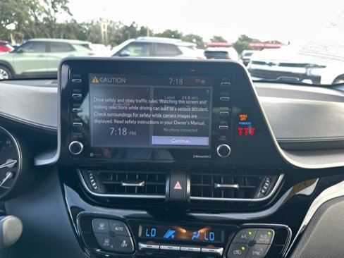 Used 2021 Toyota C-HR LE image 19