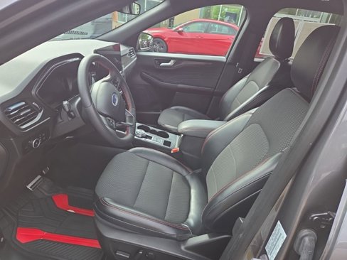 Used 2023 Ford Escape ST-Line Select w/ Tech Pack #1 image 5