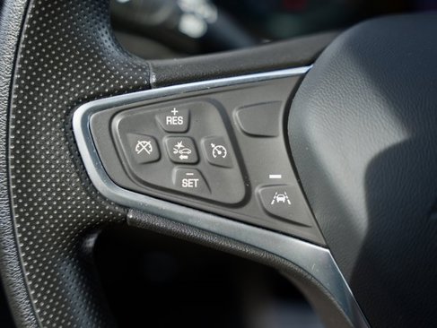 Used 2023 Chevrolet Malibu LT image 17