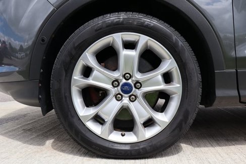 Used 2016 Ford Escape Titanium w/ Equipment Group 301A image 24