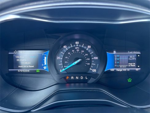 Used 2020 Ford Fusion SE image 11